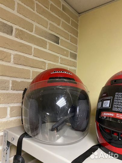 Шлем открытый новый