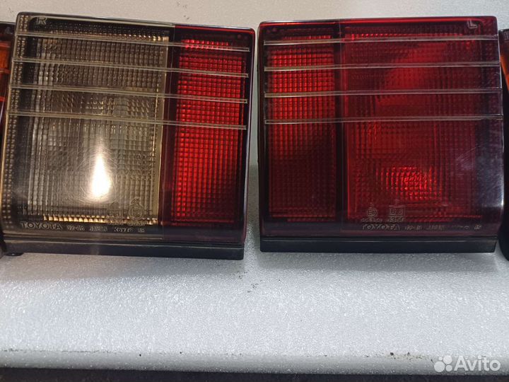 Задние фонари Toyota camry V20