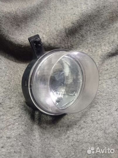 Противотуманная фара Киа Спектра