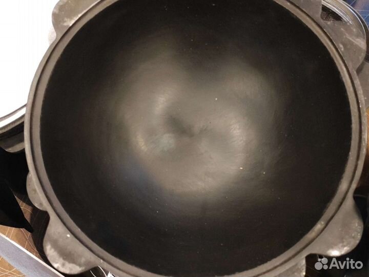 Казан Узбекский чугунный с крышкой на 16литров