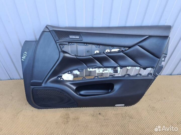 Обшивка двери передняя правая Infiniti M25 M37 Q70