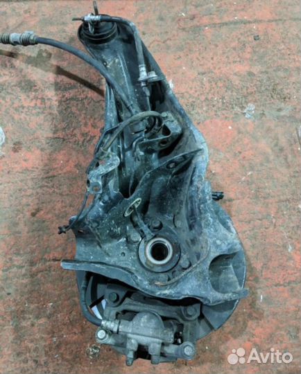 Ступица кулак задний левый mitsubishi outlander xl