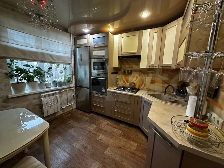 2-к. квартира, 53,4 м², 4/10 эт.