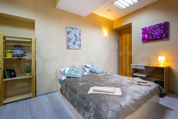 Комната 25 м² в 4-к., 1/3 эт.