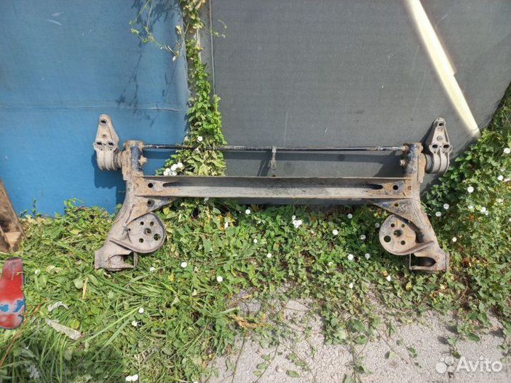 Балка подвески задняя Volkswagen Passat B5 AWT 1.8