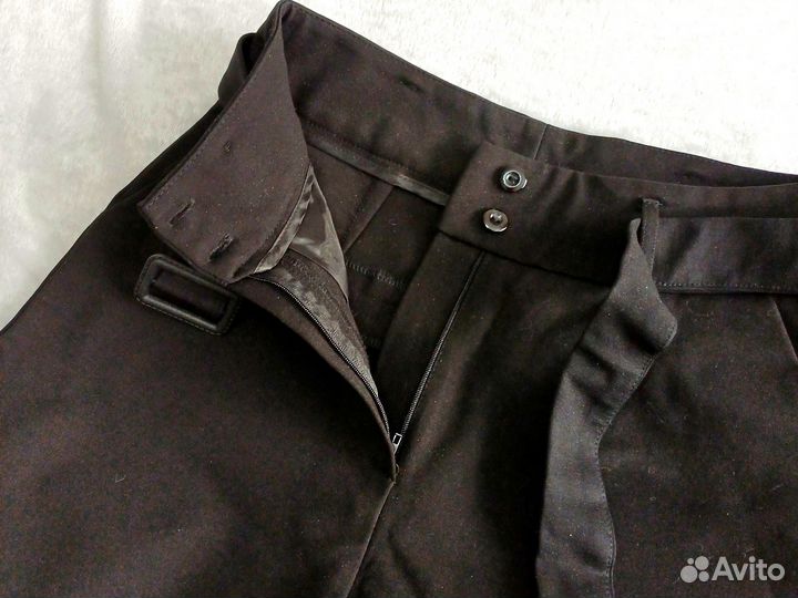 Брюки женские классические чёрные р.44
