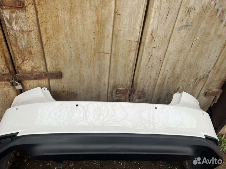 Бампер на камри75