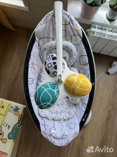 Детские электронные качели 4moms