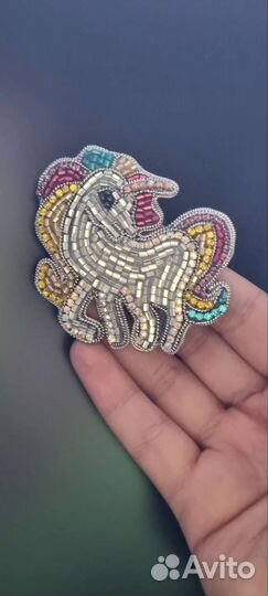 Украшение Брошь 