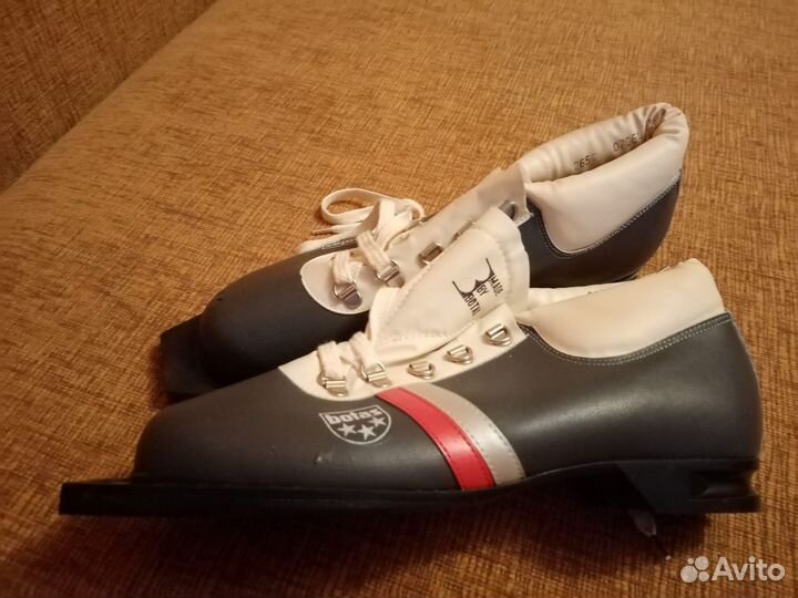 Новые лыжные ботинки Botas СССР р.26,5