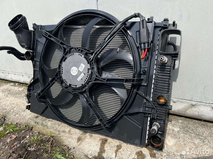 Кассета радиатора на Mercedes S W221 CL216