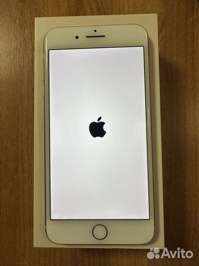 Телефон iPhone 8 plus
