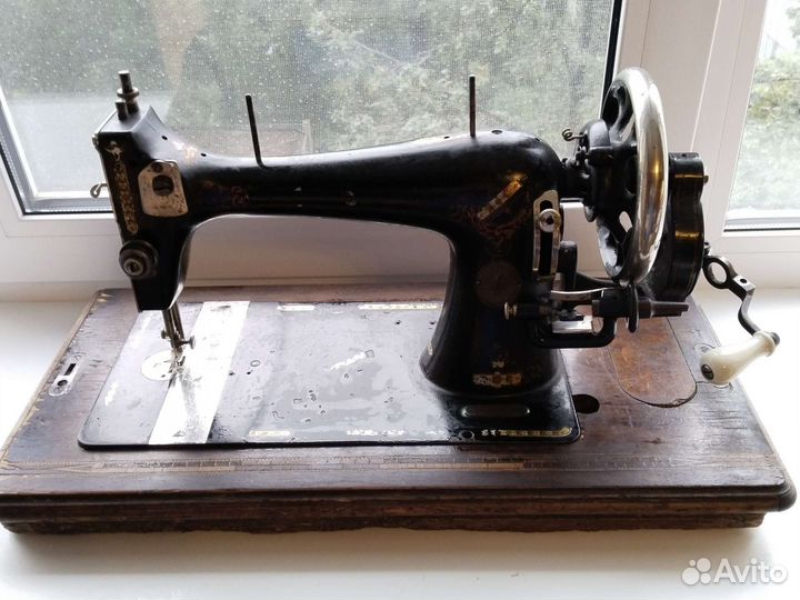 Швейная машина зингер Singer