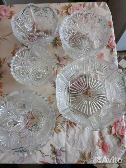 Хрустальные вазы, салатники