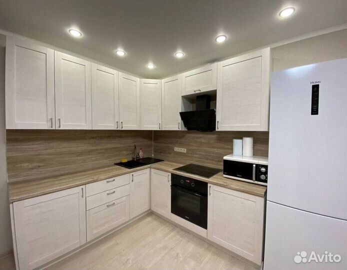 Кухни дерево артикул 18770