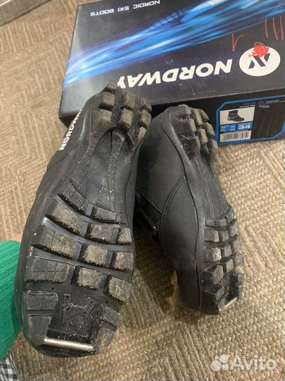 Лыжные ботинки размер 34