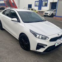 Kia Cerato 2.0 AT, 2020, 131 000 км, с пробегом, цена 2 000 000 руб.