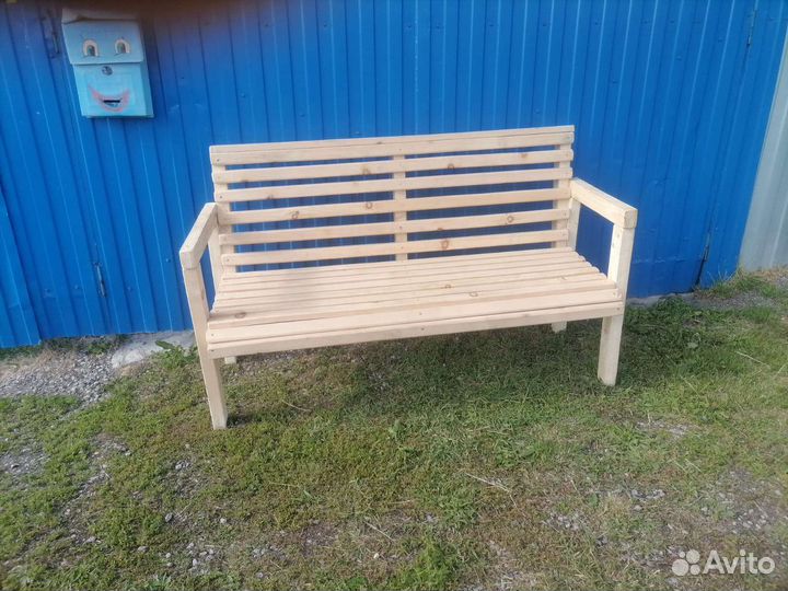 Садовые качели из дерева