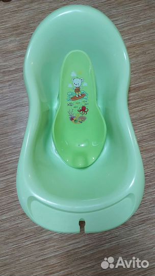 Ванночка для купания с горкой