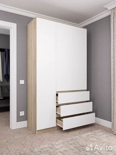 Шкаф распашной с выдвижными ящиками