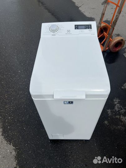 Стиральная машина с вертикальной загрузкой