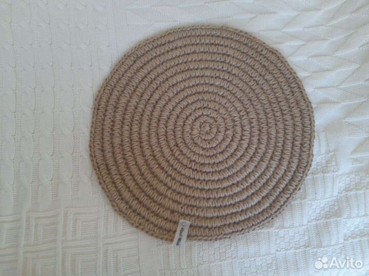 Салфетки и подставки из джута