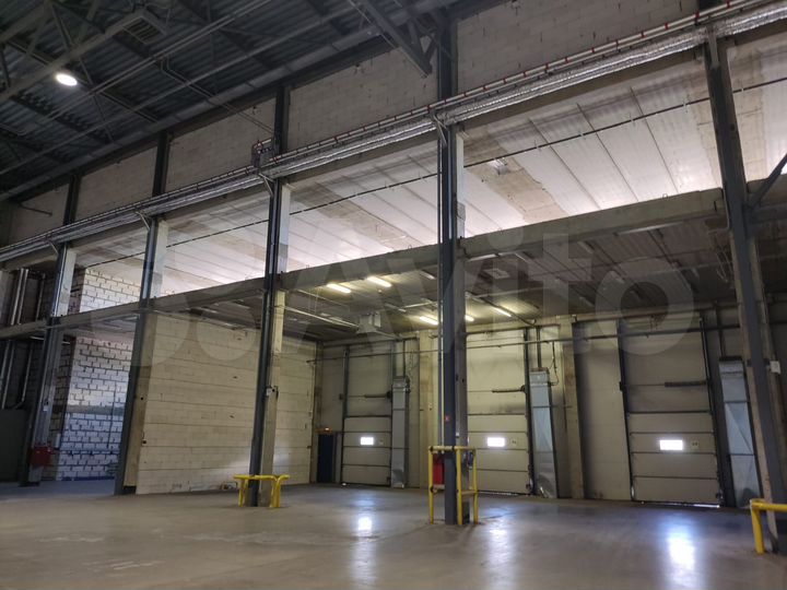 Производство, склад 2750-6400 м² доки, заезд