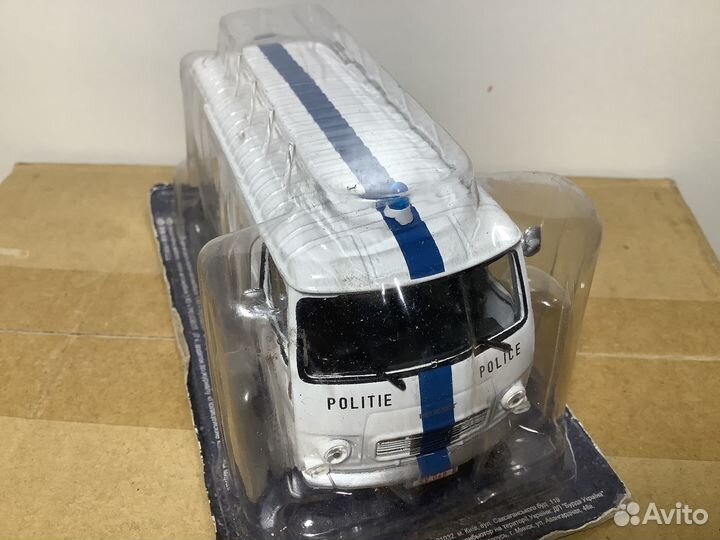 Модель автомобиляpeugeot J7 1:43 деа