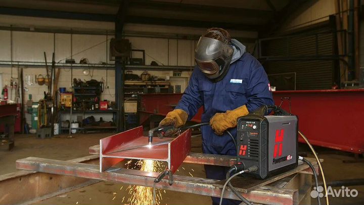 Сварщик на полуавтомат