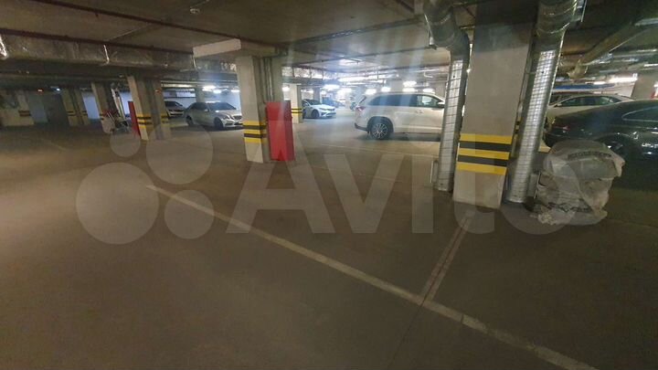 Машиноместо