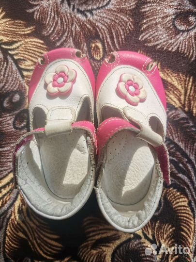 Обувь для девочки