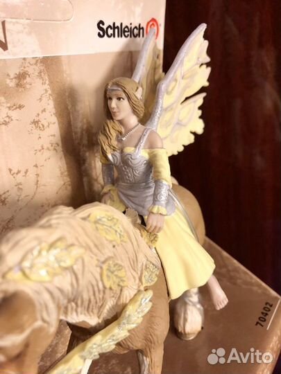 Schleich elfen - эльфийка на лошади