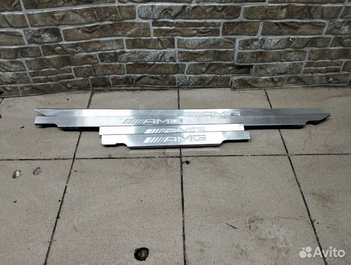 Накладка на порог салона Mercedes-Benz G-Class
