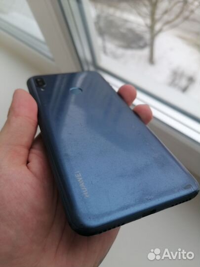 HUAWEI Y6 (2019), 2/32 ГБ
