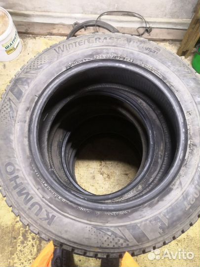 Kumho WinterCraft SUV Ice WS31 225/65 R17