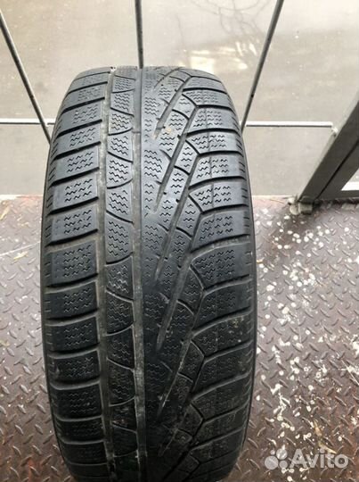 Pirelli Winter Sottozero II 215/55 R17