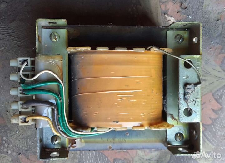 Трансформатор