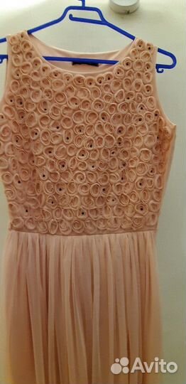 Вечернее платье