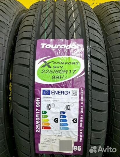 Kumho Ecsta HS52 225/60 R17 99V