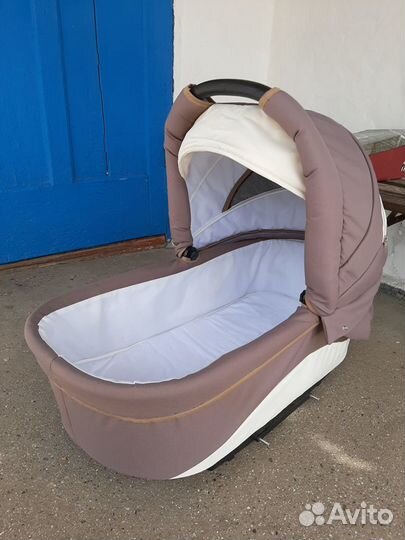 Коляска Зима-Лето новая