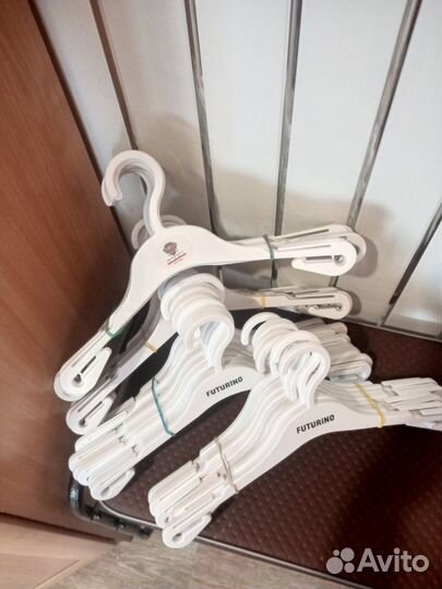 Плечики детские