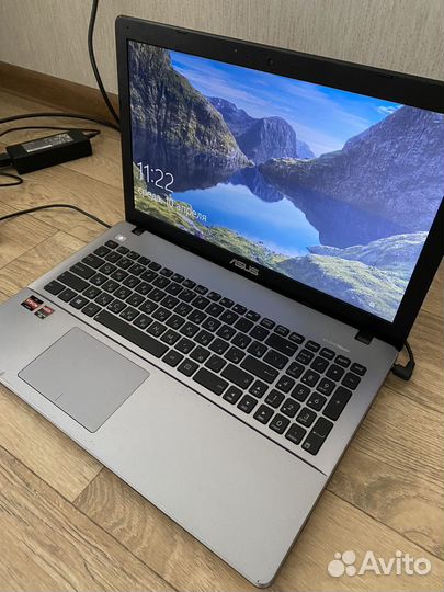 Ноутбук asus