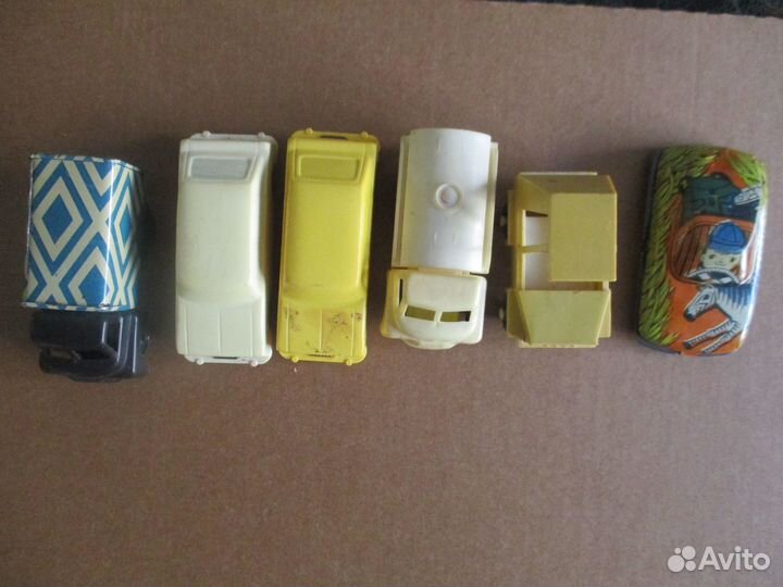 Игрушки СССР машинки, самолеты, металл, пластик