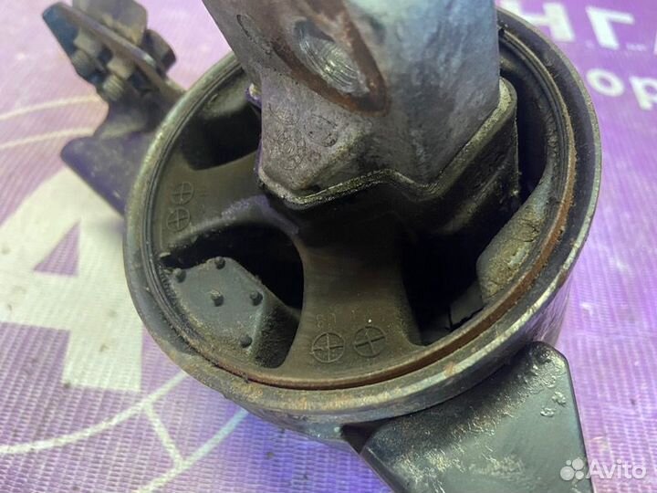 Подушка двигателя левая Kia Rio 2 JB G4EE 2010