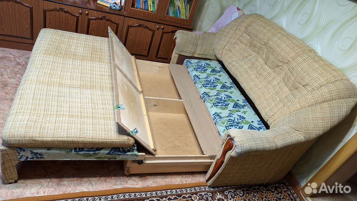 Диван и кресло