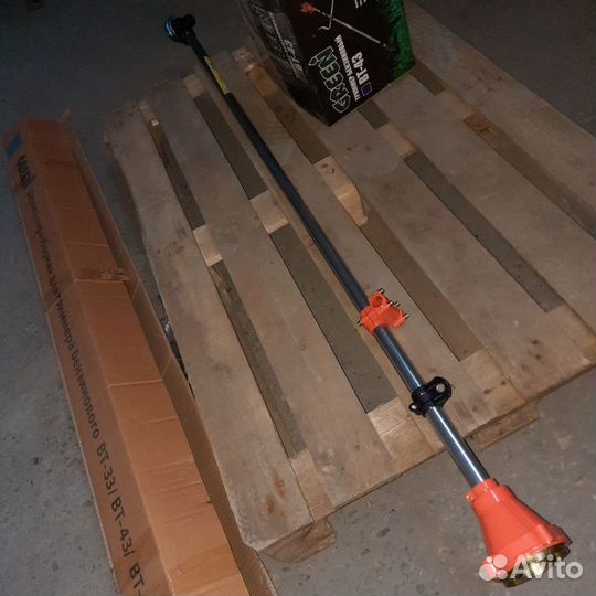 Продам триммер бензиновый