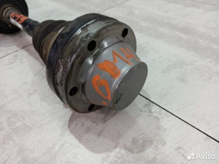 Привод передний Audi Q7 4L 4.2 BAR 2007