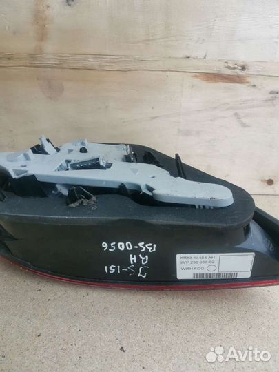 Фонарь задний правый Jaguar s-type 2003г