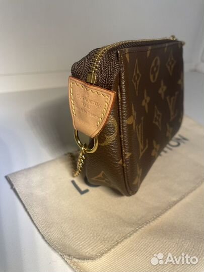 Сумка louis vuitton Mini Pochette Accessoires