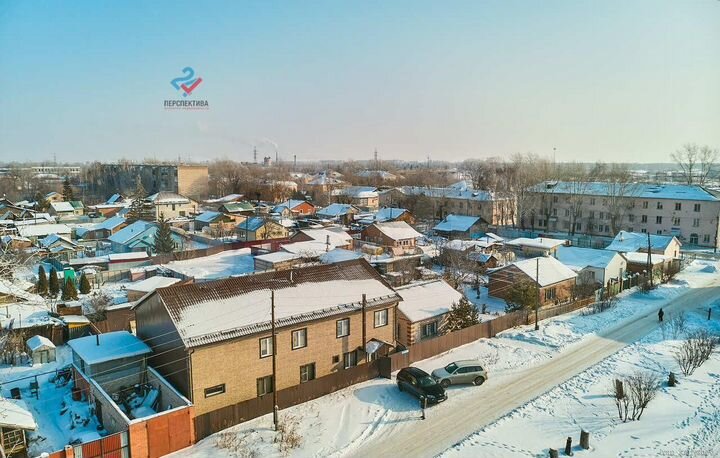 Дом 360 м² на участке 7 сот.